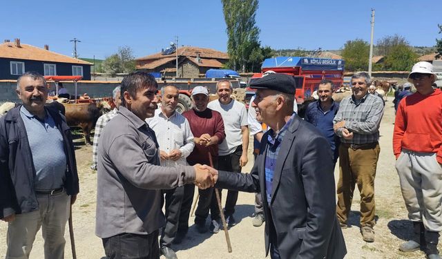 Arifegazili’de kurbanlık pazarı yeniden kuruldu