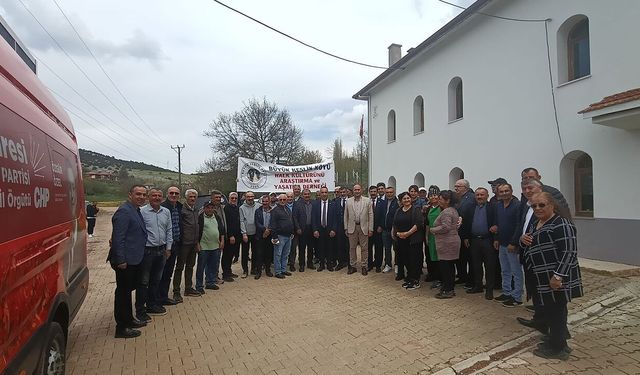 CHP heyeti Büyükkeşlik Köyü’nde yağmur duasına katıldı