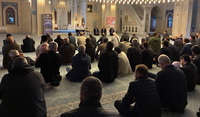 Çorum’dan hacı adayları dualarla uğurlandı