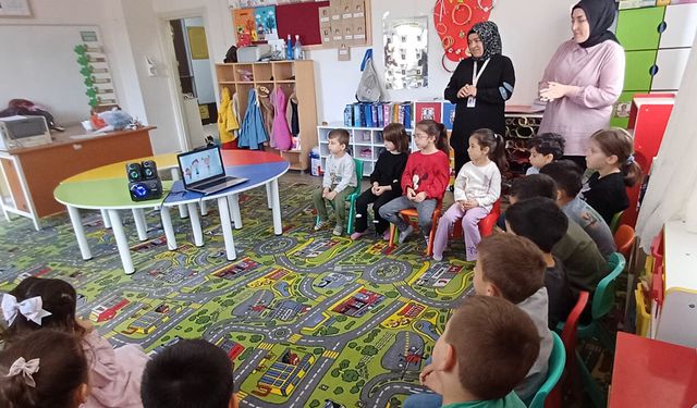 Anaokulu öğrencilerine el hijyeni eğitimi verildi