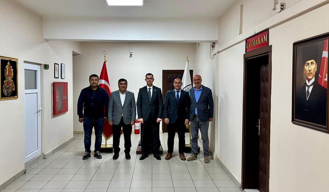 Bayatlı çiftçilerden Kaymakam Yücey’e ziyaret