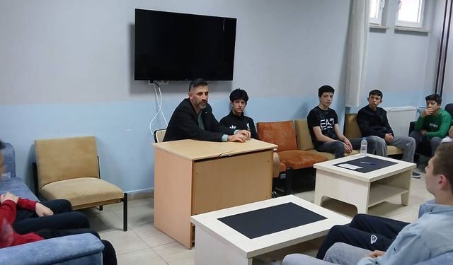 Osmancık’ta öğrencilere yönelik manevi sohbet programı
