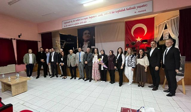 Mecitözü’nde şiir dinletisi düzenlendi