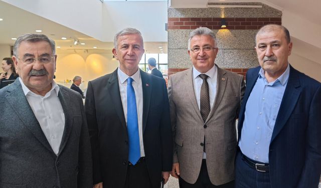 Oğuzlar Belediyesi, Tarihi Kentler Birliği toplantısına katıldı