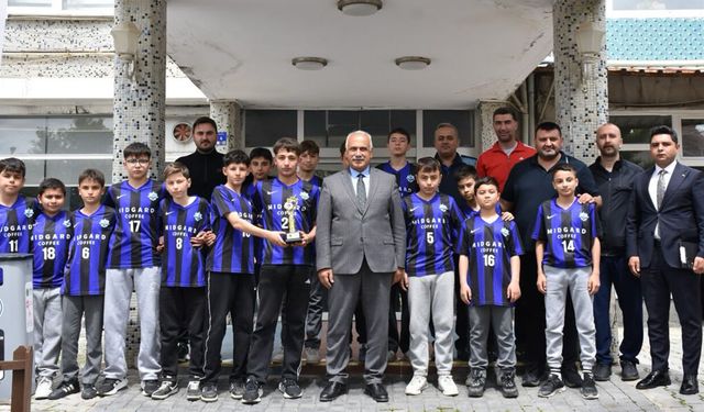 Başkan Çizikci’den İskilip Gücü U13 takımına tebrik