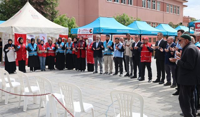 Kermeste 1 Milyon Lirayı aşan bağış toplandı