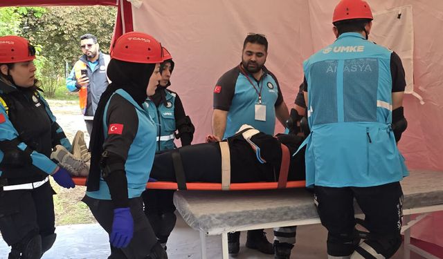 Çorum UMKE ekibi bölge tatbikatında dikkat çekti
