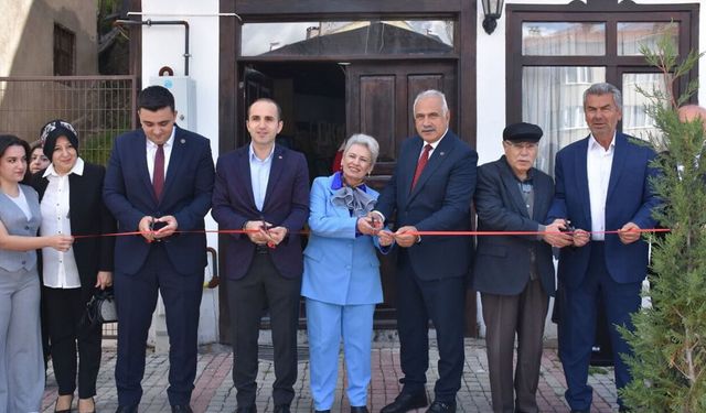 İskilip’te “Ruhun Şelalesi” sergisi açıldı