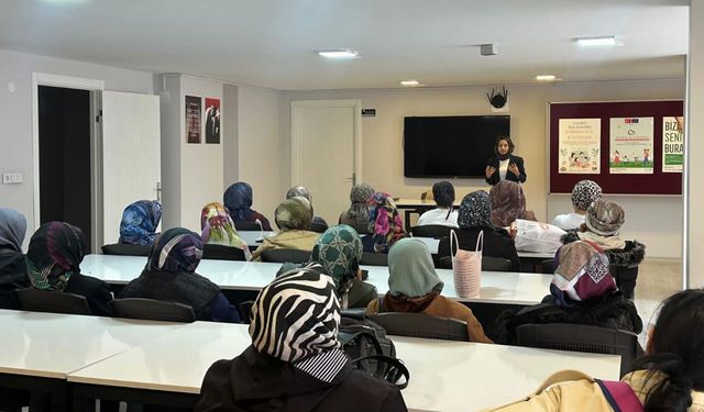 Çorum Barosu’ndan “Aile Hukuku” seminerine destek
