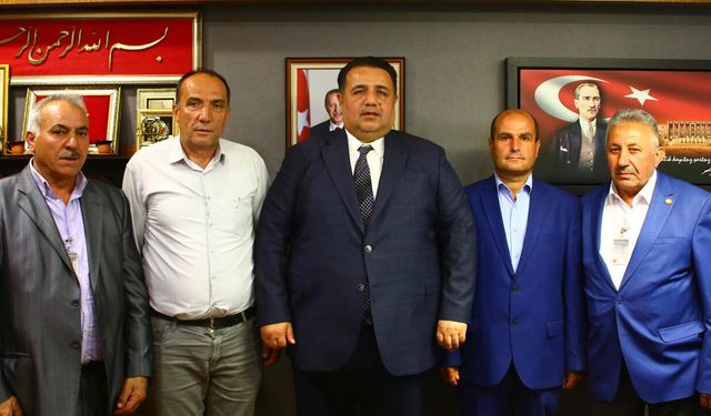 Oğuzhan Kaya Muhtarlarla Gazi Meclis’te bir araya geldi