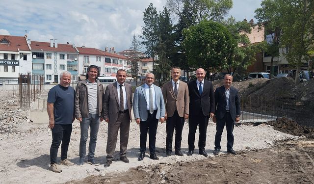 Tanyeri Okulu inşaatında incelemelerde bulunuldular