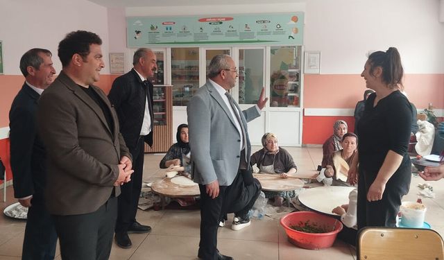Ahmet Tevfik İleri Ortaokulu’nda yıl sonu etkinliği düzenlendi