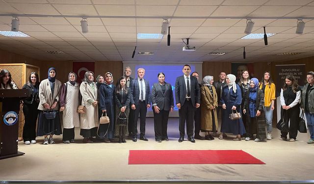 Sungurlu’da “Değişen aile yapıları bağlamında çocuk eğitimi” programı düzenlendi