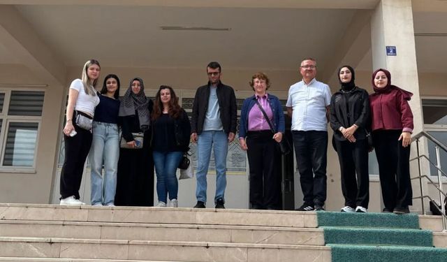 Hitit Üniversitesi öğrencilerinden farkındalık ziyareti