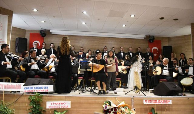 Hastanede Hemşireler Haftası konserle kutlandı