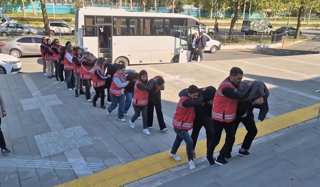 Güzellik merkezi operasyonunda 12 tutuklama