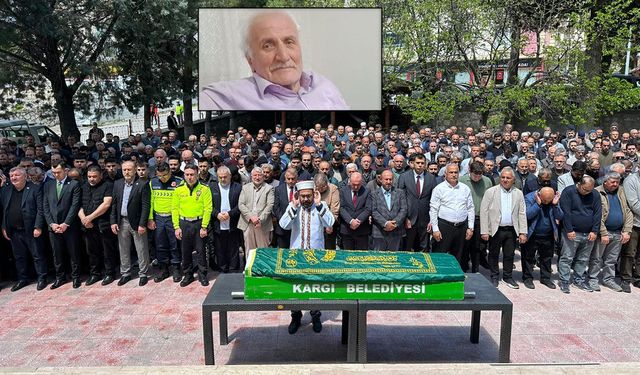 Başkan Ünlü’nün babası son yolculuğuna uğurlandı