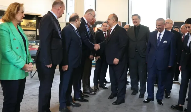 Çorumlu Vali Yakup Canbolat görevine başladı