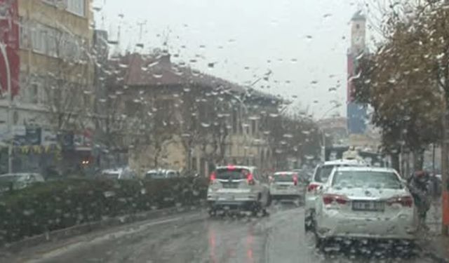 Meteoroloji'den uyarı: Sağanak yağışa dikkat