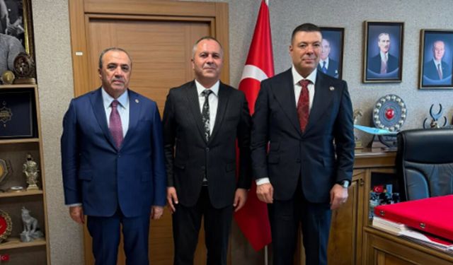 Özgür Bayraktar, Çorum teşkilatını ağırladı