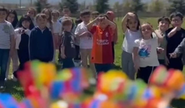 İkbal Evler Anaokulu’nda “Baloncuk Eğlencesi”