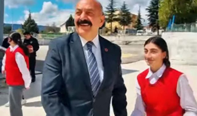 Başkan Taner İsbir’den öğrencilere spor desteği