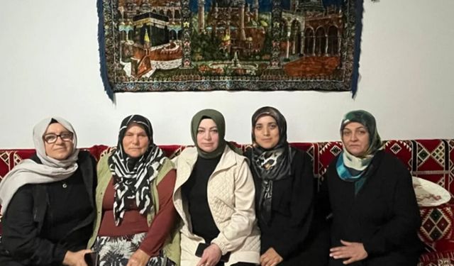 AK Parti Kadın Kolları’ndan Taşdelen ailesine ziyaret