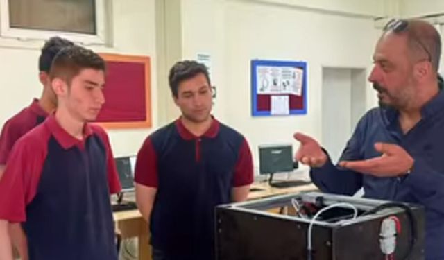 Hasanpaşa Ticaret MTAL’de “Bir Bilgi Bir Gelecek” programı düzenlendi