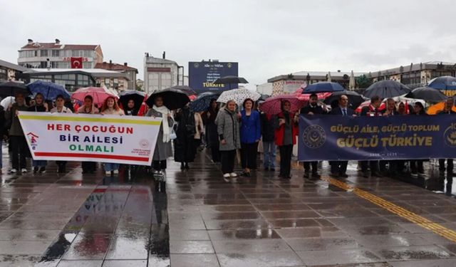 Çorum’da “Aile Günü” yürüyüşü düzenlendi