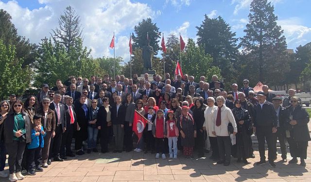 CHP’den 19 Mayıs’ta Atatürk Anıtı’na çelenk