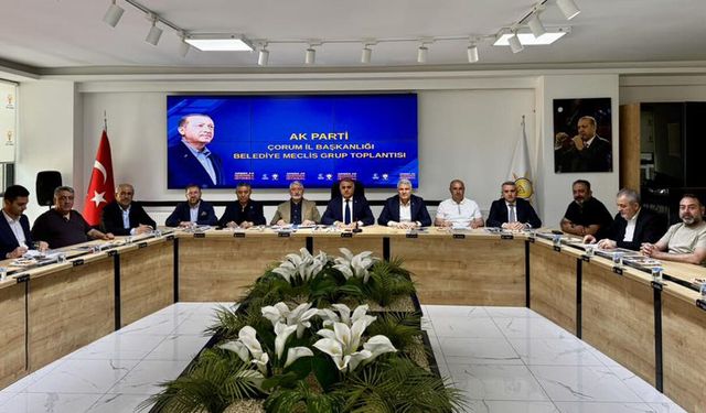 AK Parti'de istişare toplantısı: Yeni projeler değerlendirildi