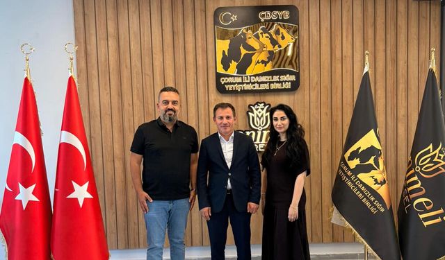 Karakaşlar Traktör ortaklarından Yılmaz Kaya'ya ziyaret