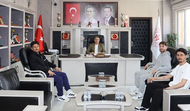 İl Müdürü Mustafa Demirkıran BESYO öğrencileriyle buluştu