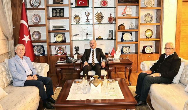 Emekli mülkiye başmüfettişlerinden Vali Çalgan'a ziyaret