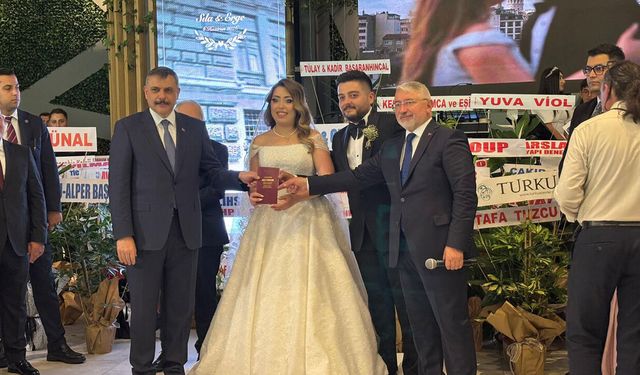 Ecdaroğlu ve Başaranhıncal ailelerinin mutlu günü