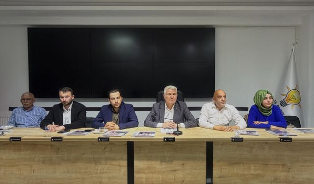 AK Parti'de mahalle başkanları toplantısı gerçekleştirildi