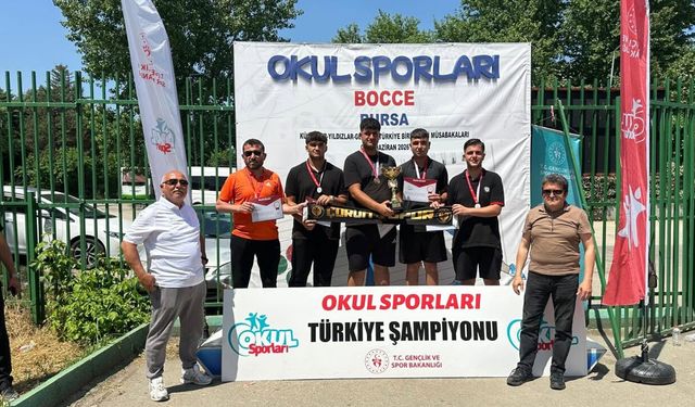Cumhuriyet Anadolu Lisesi Türkiye şampiyonu oldu