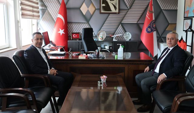 Başkan Muhsin Dere, İlçe Emniyet Müdürü Murat Önder’i ziyaret etti
