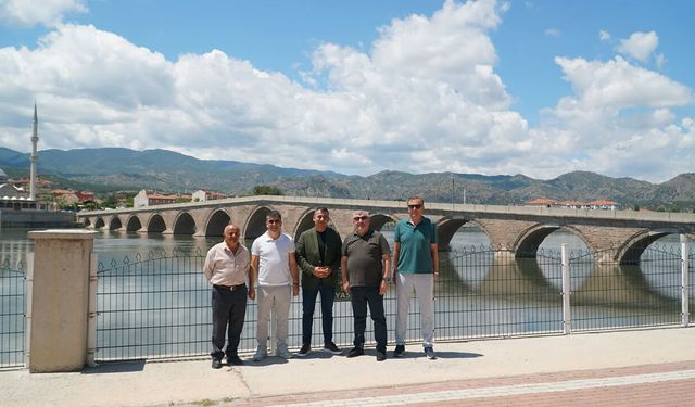 Koyunbaba Köprüsü'nde geceyi aydınlatacak proje