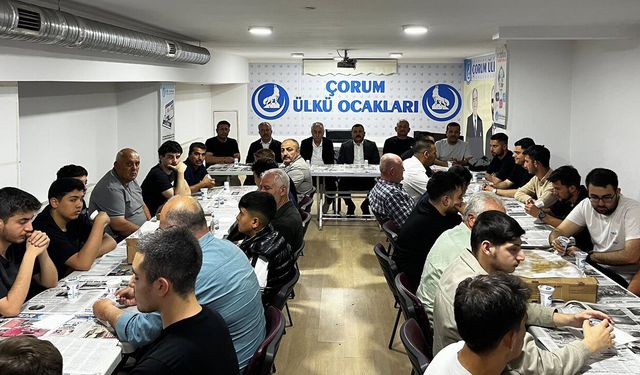 Ülkücüler aynı sofrada buluştu