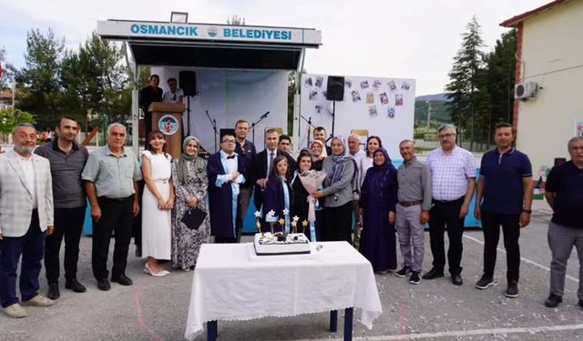 Özel öğrenciler mezuniyet sevinci yaşadı