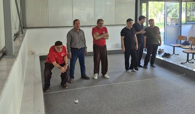 Huzurevinde Bocce Turnuvasına yoğun ilgi