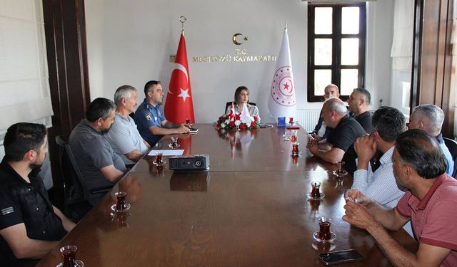 Kaldırım işgallerine karşı alınacak önlemleri konuştular