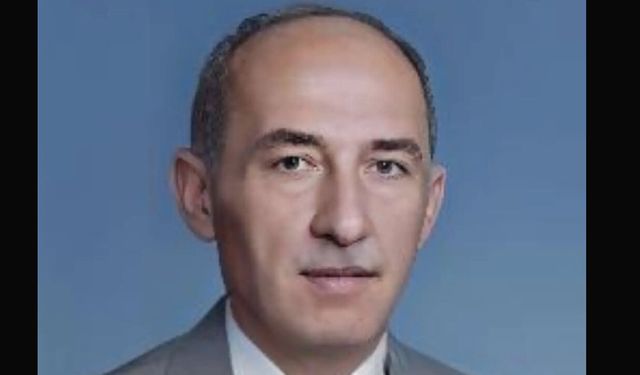 Çorumlu Akademisyen Fuat Kavukçu hayatını kaybetti