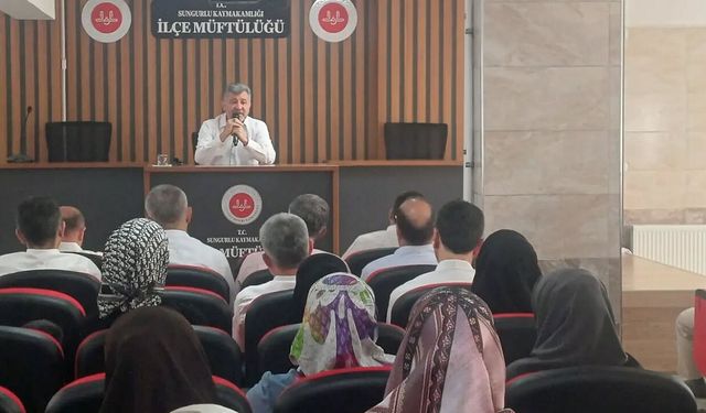 Yaz Kur’an kursları öncesi din görevlilerine seminer