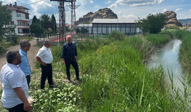Spor Kompleksinin çevresi modern kanal ile yenileniyor