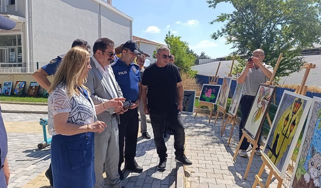 Mecitözü’nde “Geleceğin Nefesleri” resim sergisi açıldı