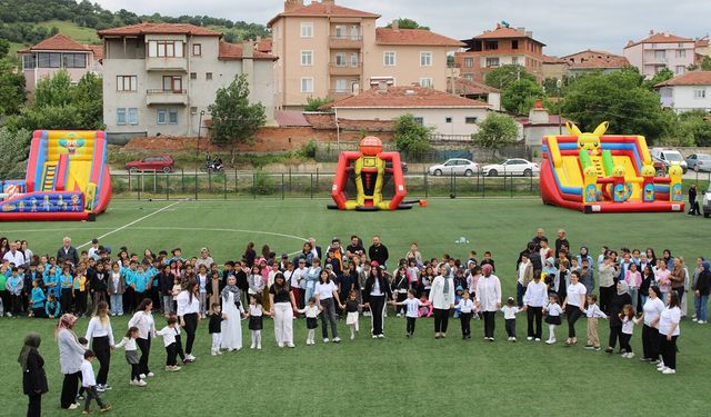 Kaymakam Nayman, öğrencilerin heyecanına ortak oldu