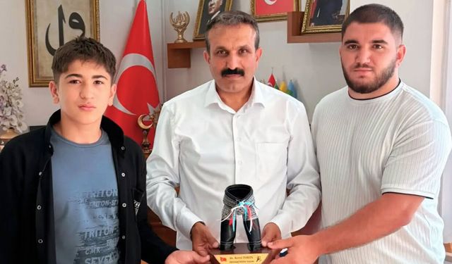 Batuhan Çam Kırkpınar’da Uğurludağ’ı temsil edecek