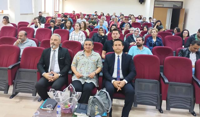 Rehber Öğretmenlere “Psikolojik İyi Oluş” Konferansı